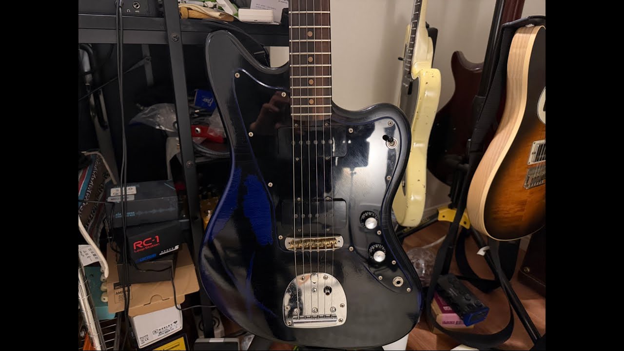 Just Play Guitar 453 (with g'7 Guitars DAMNED MAESTSTRO)