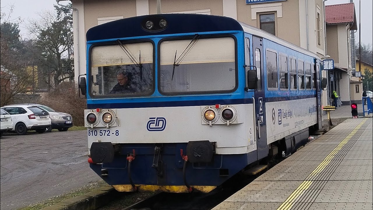 Odjezd 810 572-8 