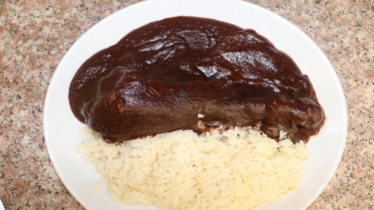 COMO  HACER MOLE DE GUAJOLOTE (PAVO TOTOl)