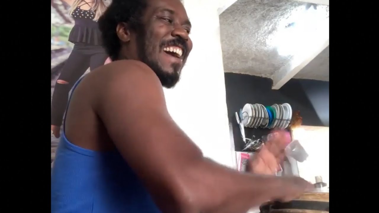Adonis Panter Calderón - Creando en Casa
