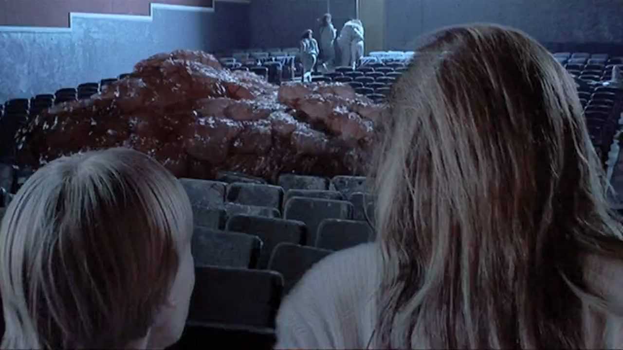 The Blob (1988) - Movie Theater Massacre!
