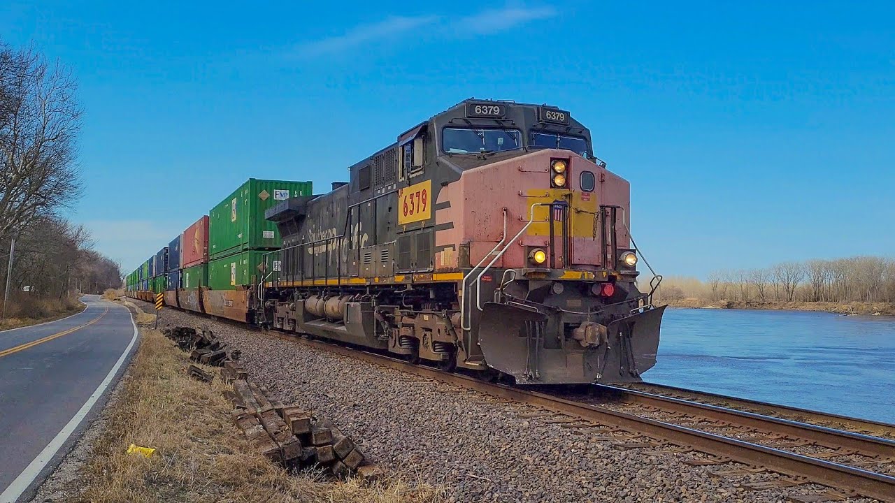 Chasing Ex-Southern Pacific #6379 in Kansas & Missouri!