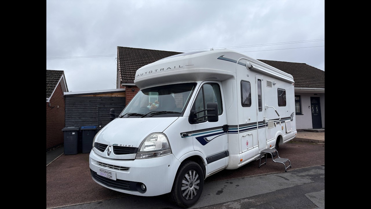 300829   Autotrail Miami 740SE
