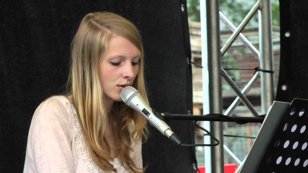 Franzi - Hiding my heart