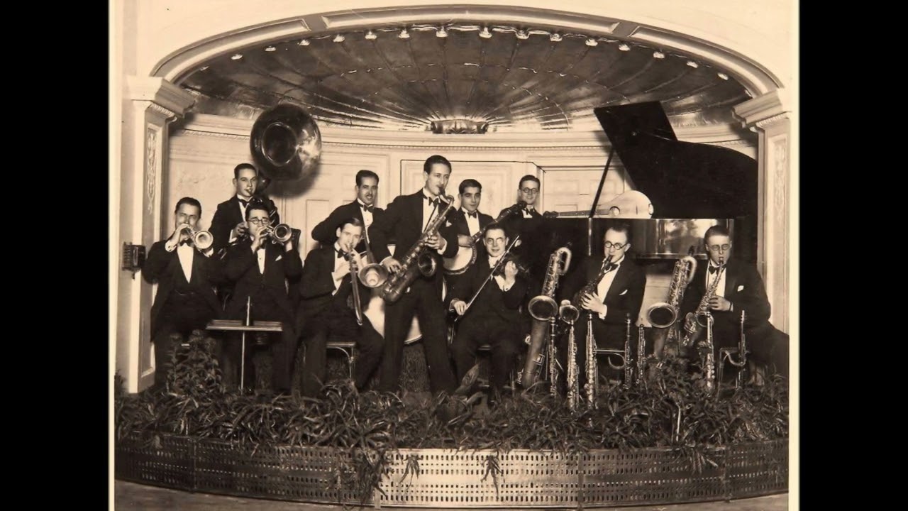 When Erastus Plays His Old Kazoo - Piccadilly Revels - Columbia 4475