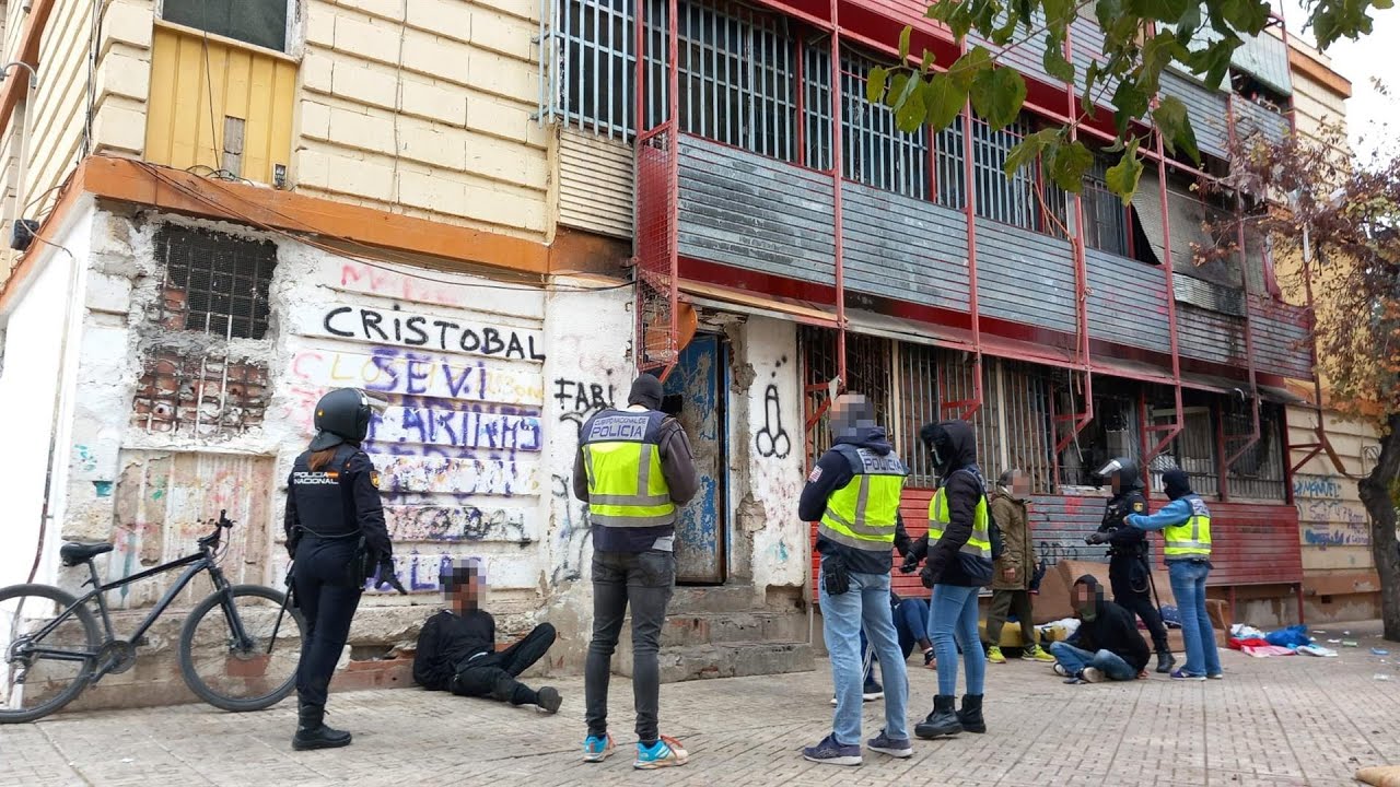 Desmantelan 2 puntos de venta de droga en el polígono de La Paz en Murcia | La 7
