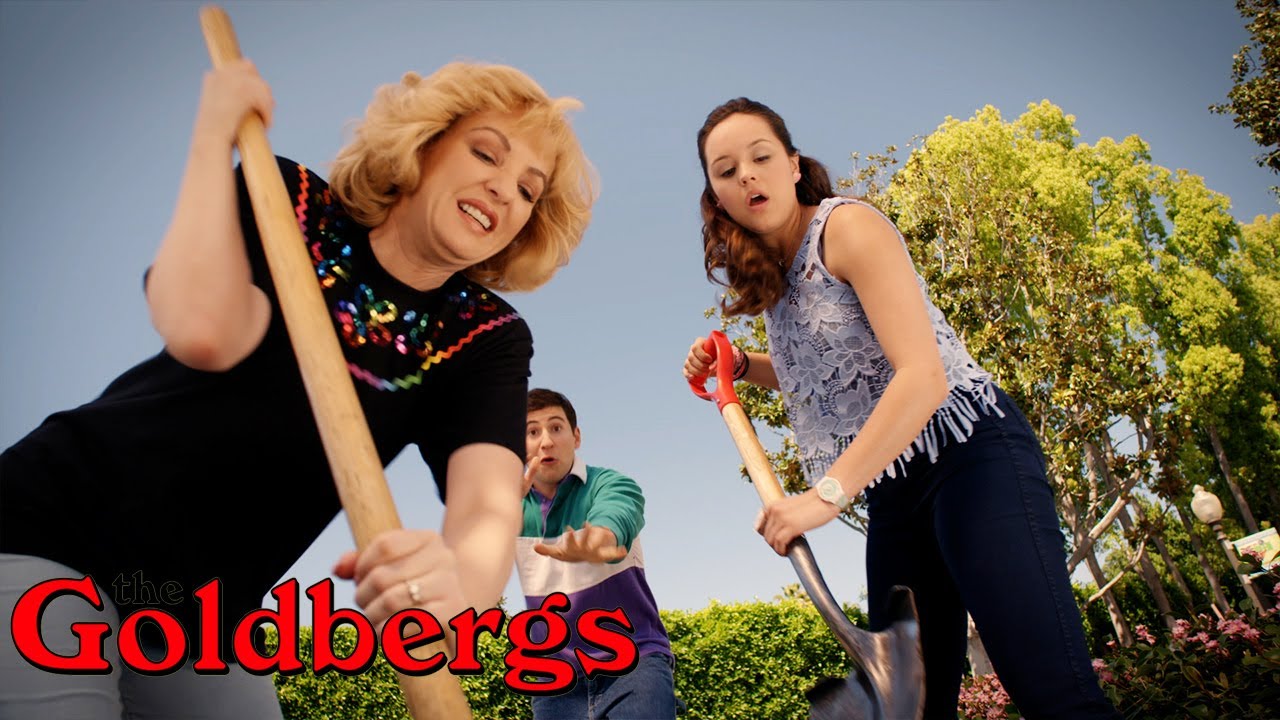 The Goldbergs | Digging Up The Time Capsule