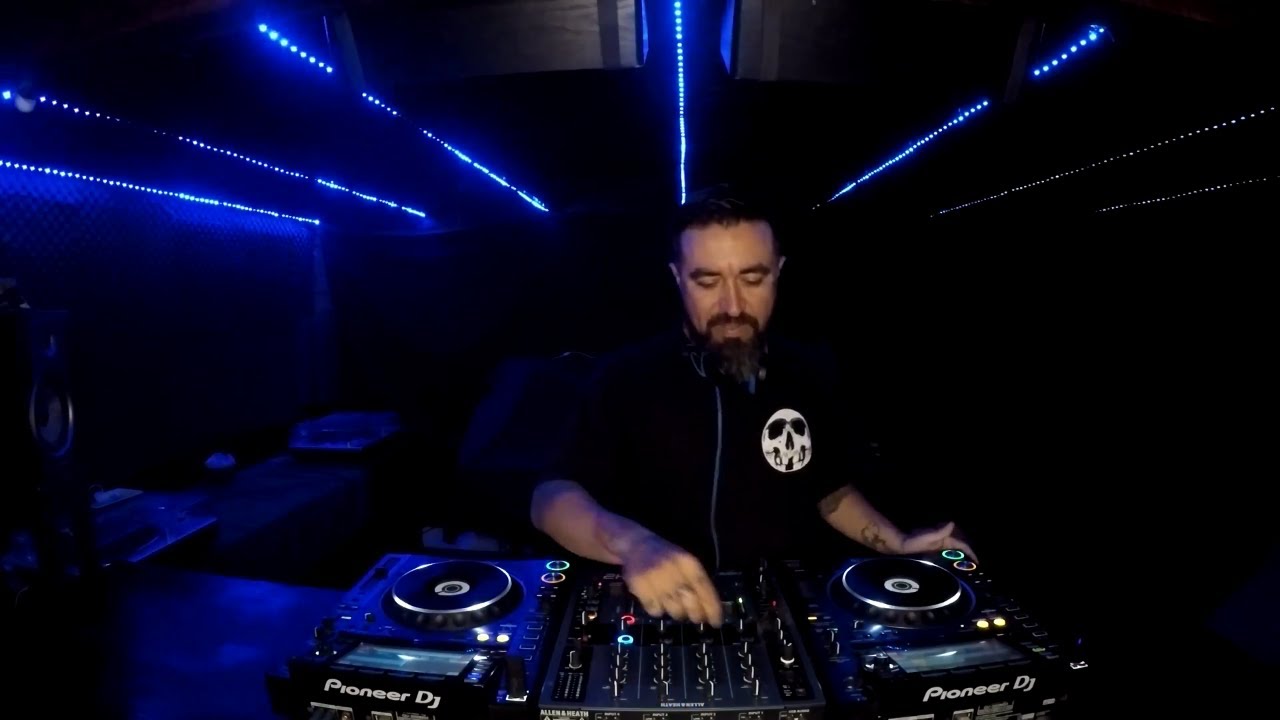 Techno mix by Vix (Dj Set) | Culto & Concepto Hipnotico / Studio n°69.
