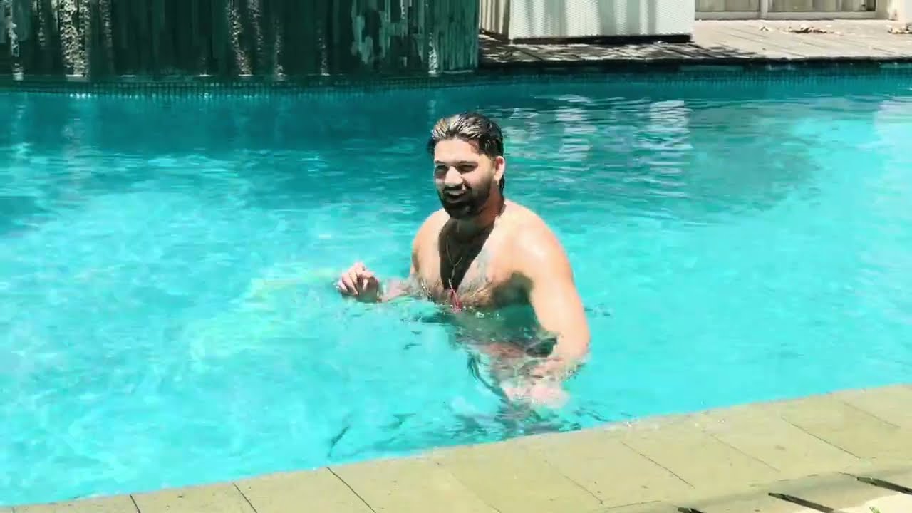 Swimming pool me nahaya GORI👱🏻‍♀️k sath😜 || Special one ko aya GUSSA😅🥲 @armaanthakurvlogs2567 