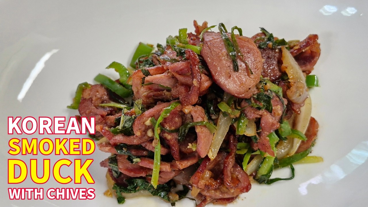 Stir-fried Smoked Duck (훈제오리 볶음) Learn to cook Korean food with this easy recipe