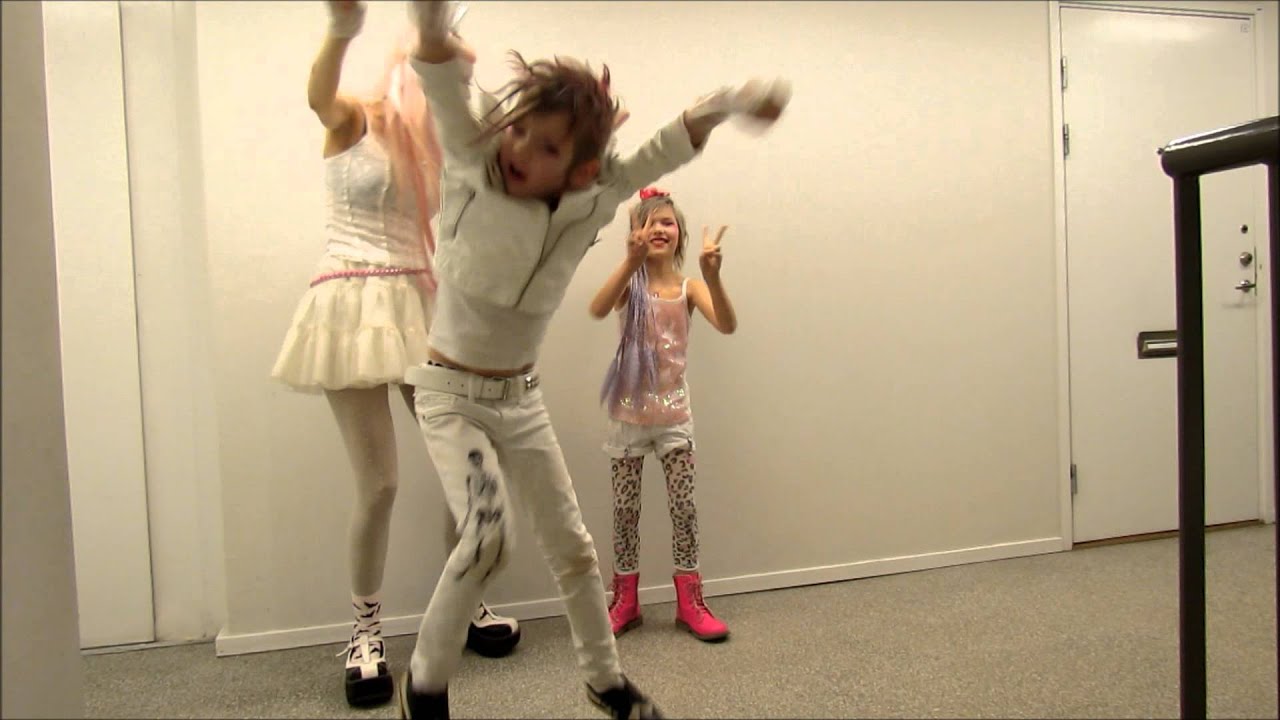 Good Luck YOHIO from Adora BatBrat and kids