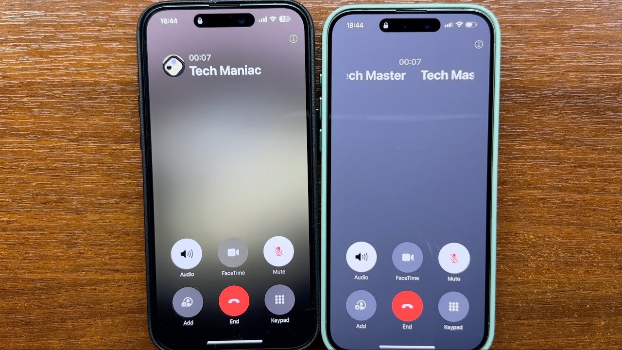 2 iPhones 15 Pro Max Black & Natural Titanium Incoming Calls in Moft MOVAS Jet Black & Seafoam Cases
