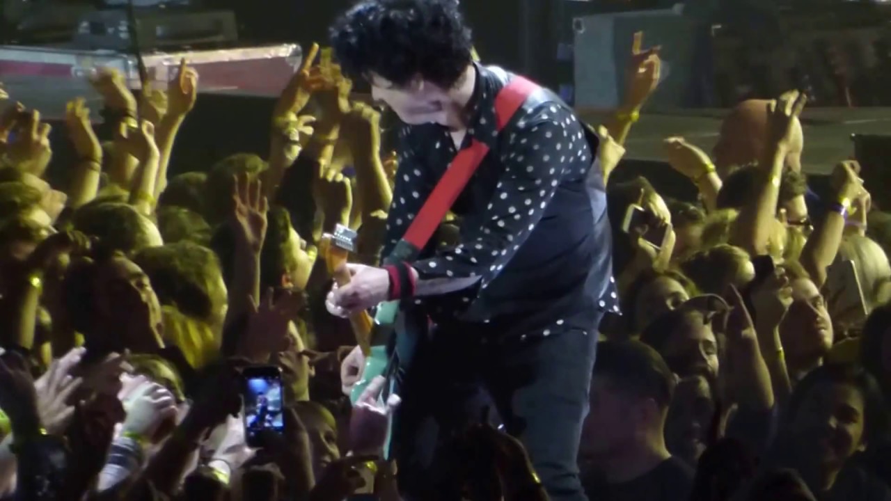Green Day - When I Come Around / Waiting - London O2 Arena - 8th February 2017