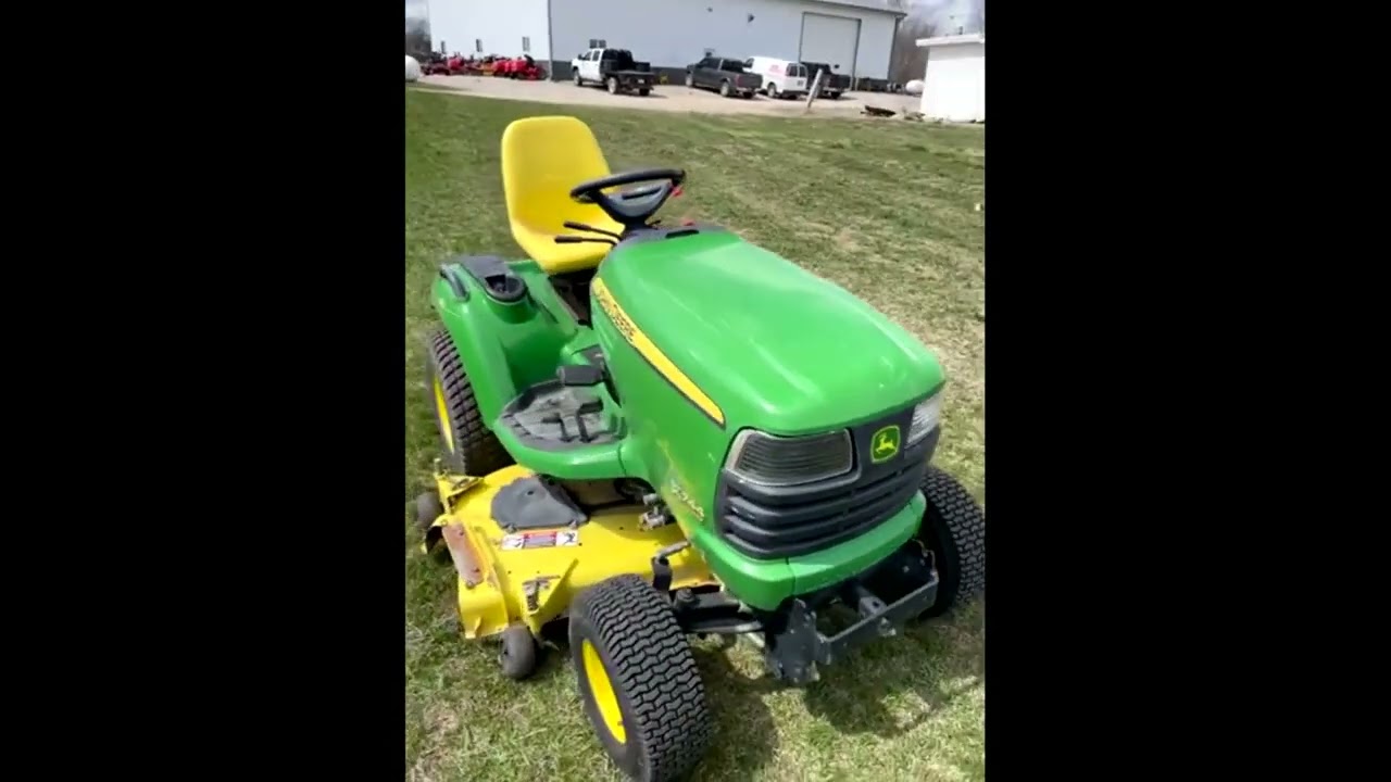 JOHN DEERE X744 For Sale