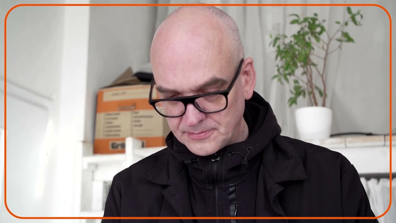 German photo artist explores AI risks, fun