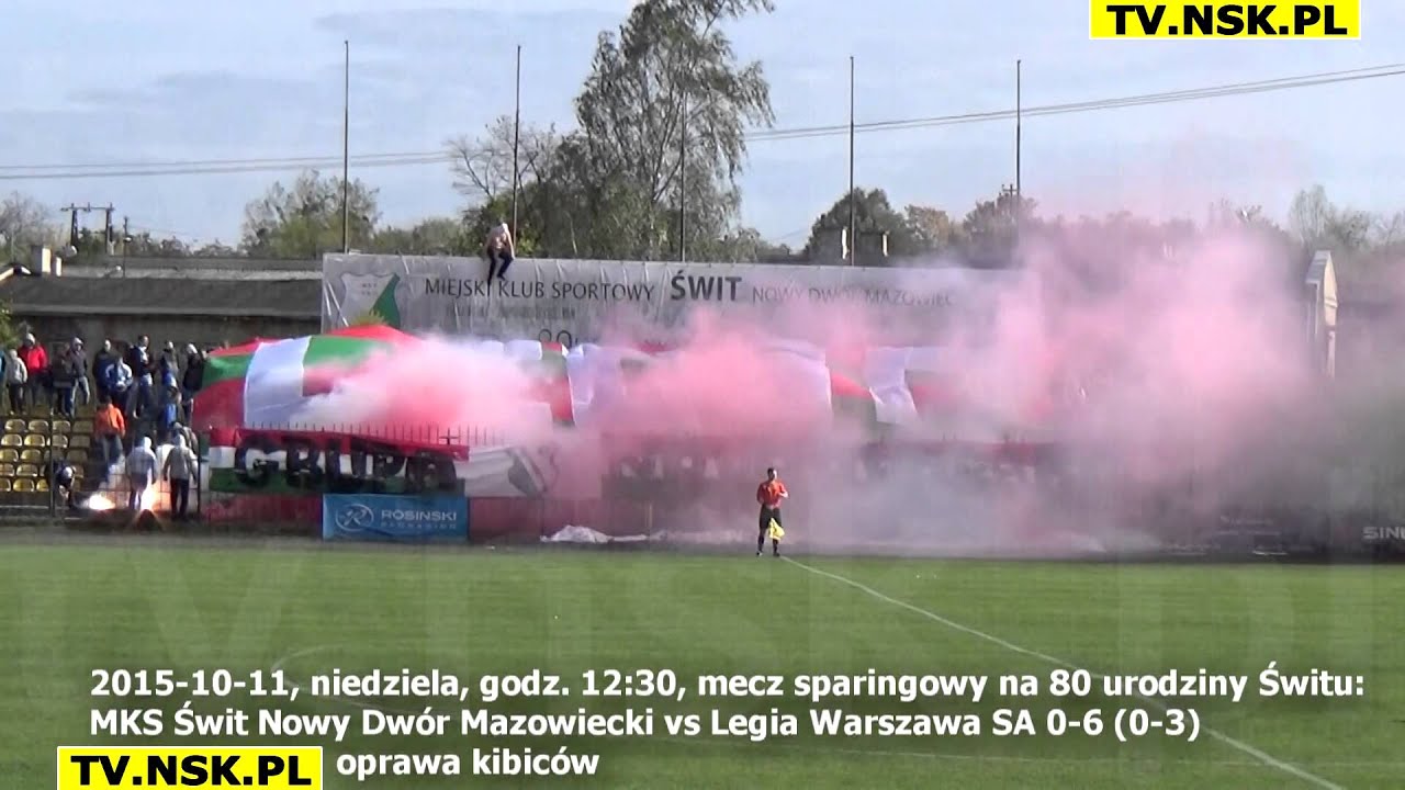 tv.nsk.pl MKS Świt Nowy Dwór Mazowiecki - Legia Warszawa SA 0-6 (0-3) oprawa kibiców z racami nr 2