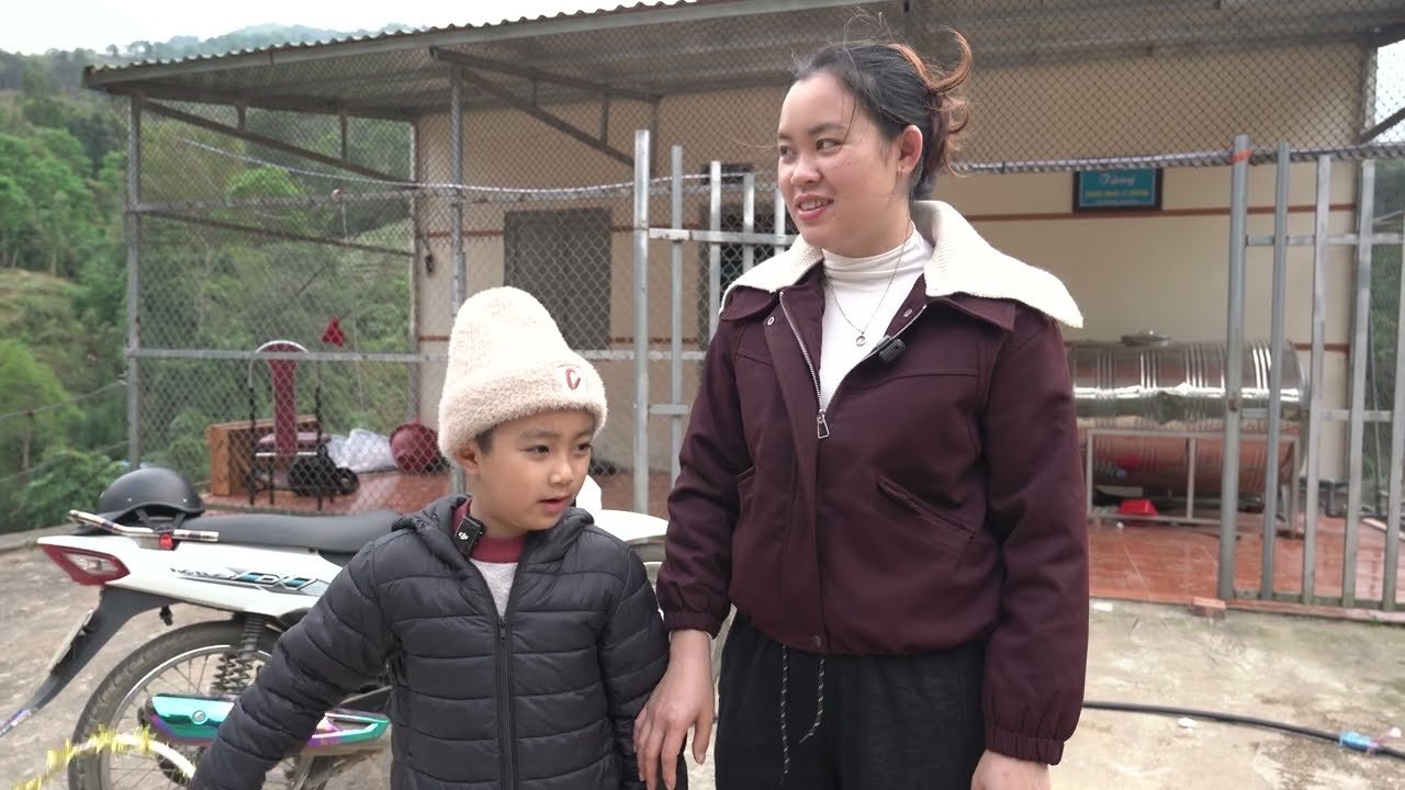 BẤT NGỜ TRƯỚC VƯỜN ĐÀO HƠN 100tr BÁC”VŨ THỊ NGA”MUA TẶNG EM QUÂN ĐẸP NHẤT BẢN!