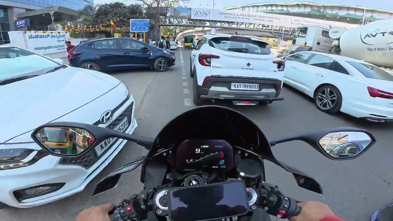 07Feb2026 - BMW S1K Bangalore Biker - Daily Ride - CCD Harlur To HSR for accesories
