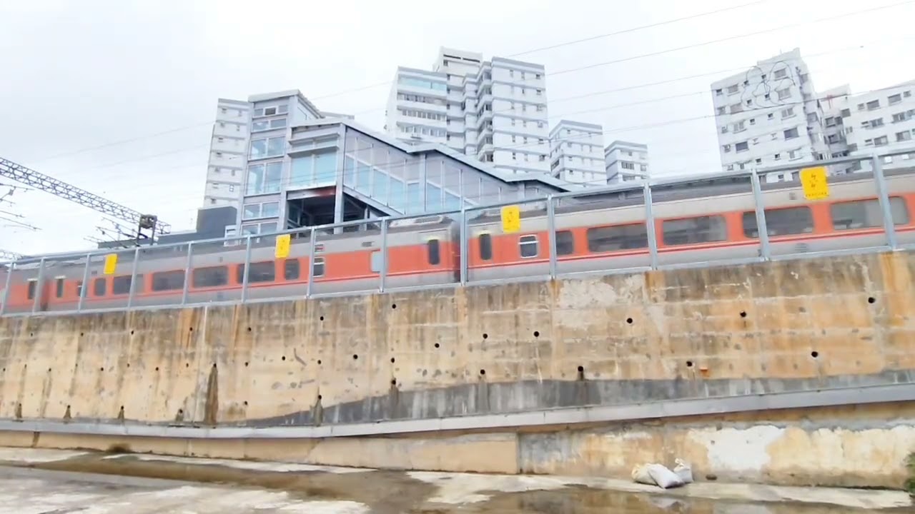 興建中的臺鐵平鎮車站（臨時站）
