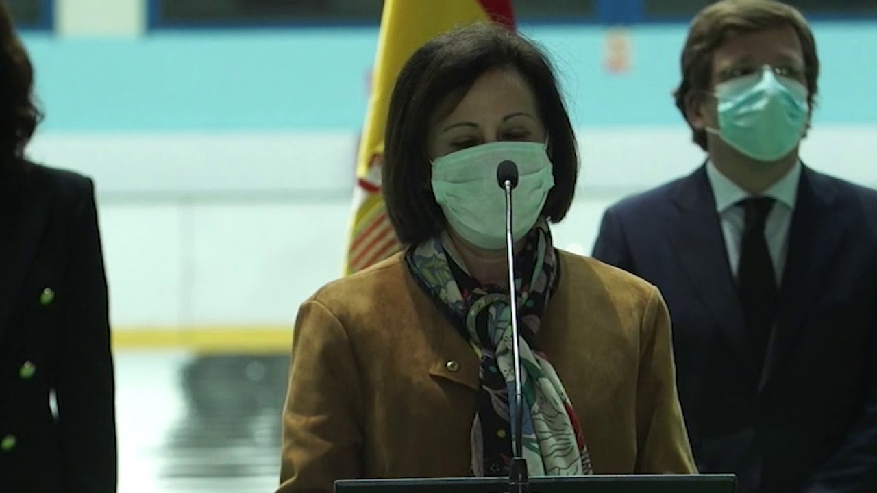 El emotivo discurso de Margarita Robles en el cierre de la morgue del Palacio de Hielo