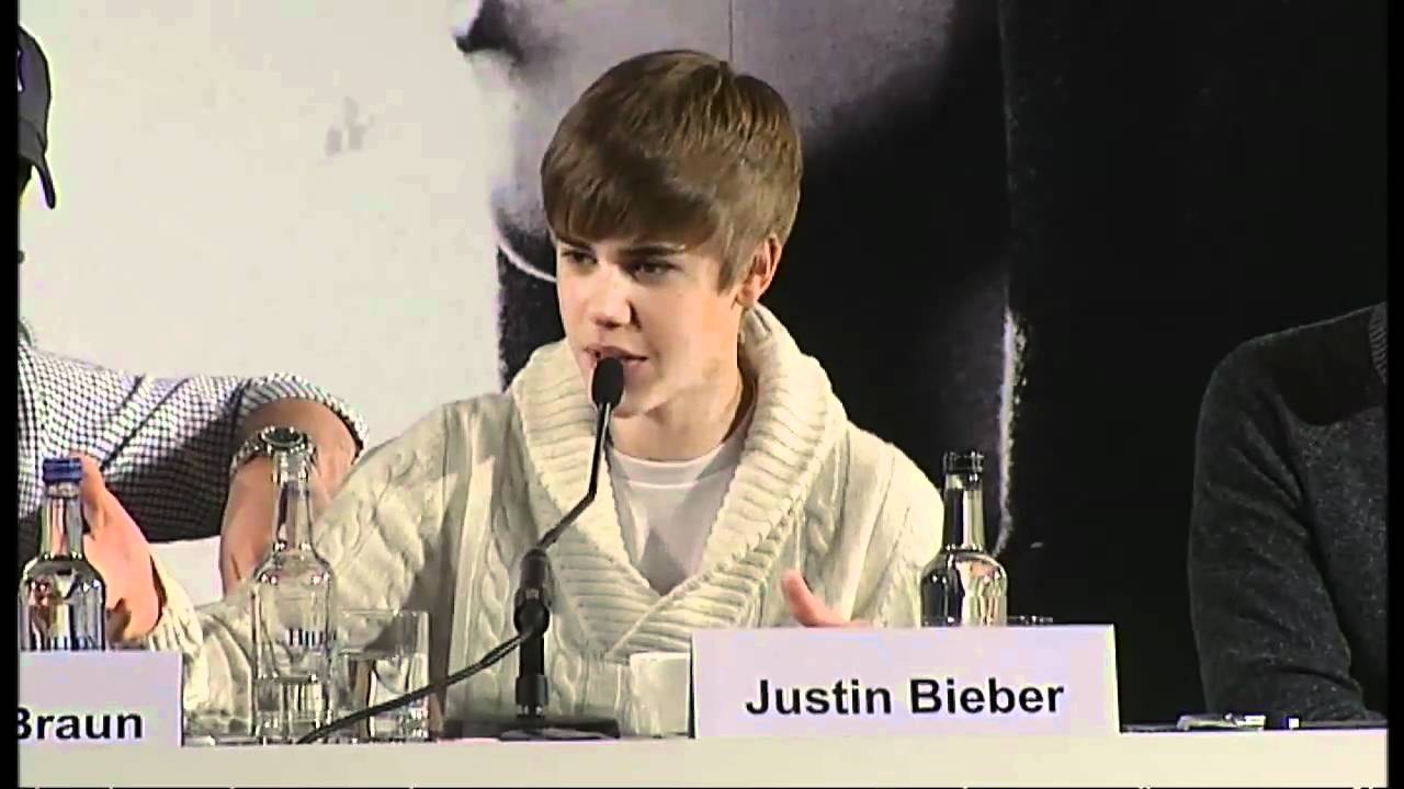 Justin Bieber: 'Love is like a dog'