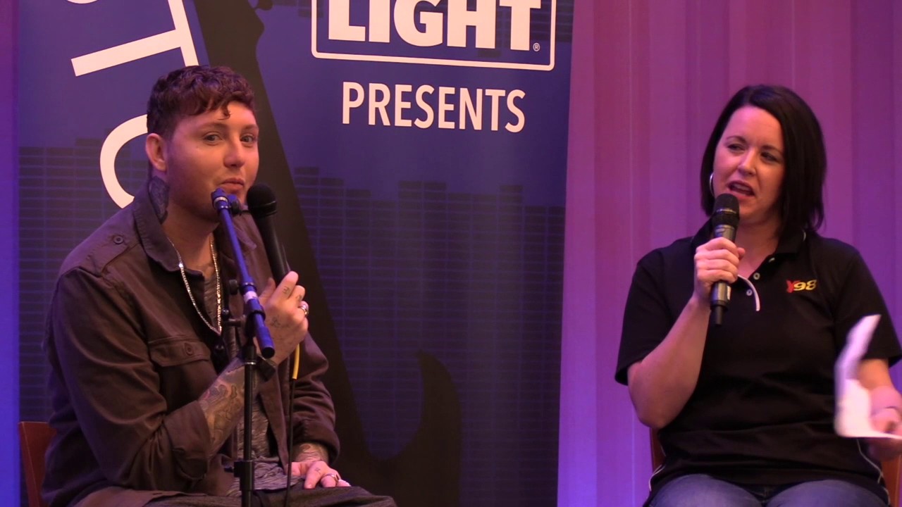 James Arthur Q&A at Studio98!