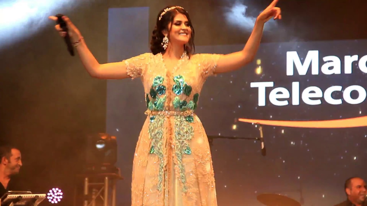 سلمى رشيد تلهب منصات سهرات الناظور بأغنية أشتايدير  2018 salma rachid