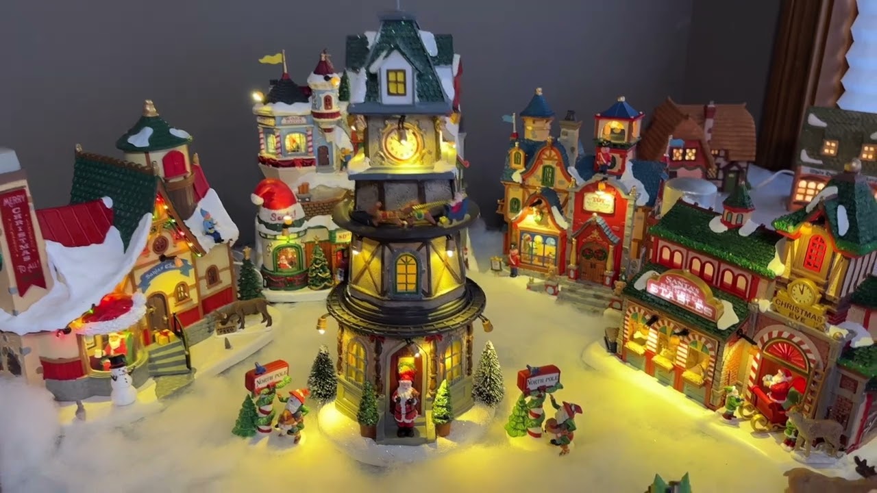 Christmas Train Village 2022 Lionel, Dept 56, Lemax