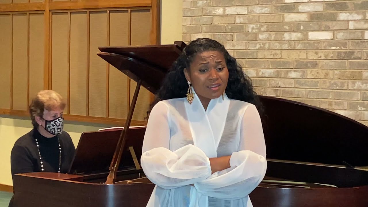 Donde lieta, La Boheme, Puccini -Aundi Marie Moore