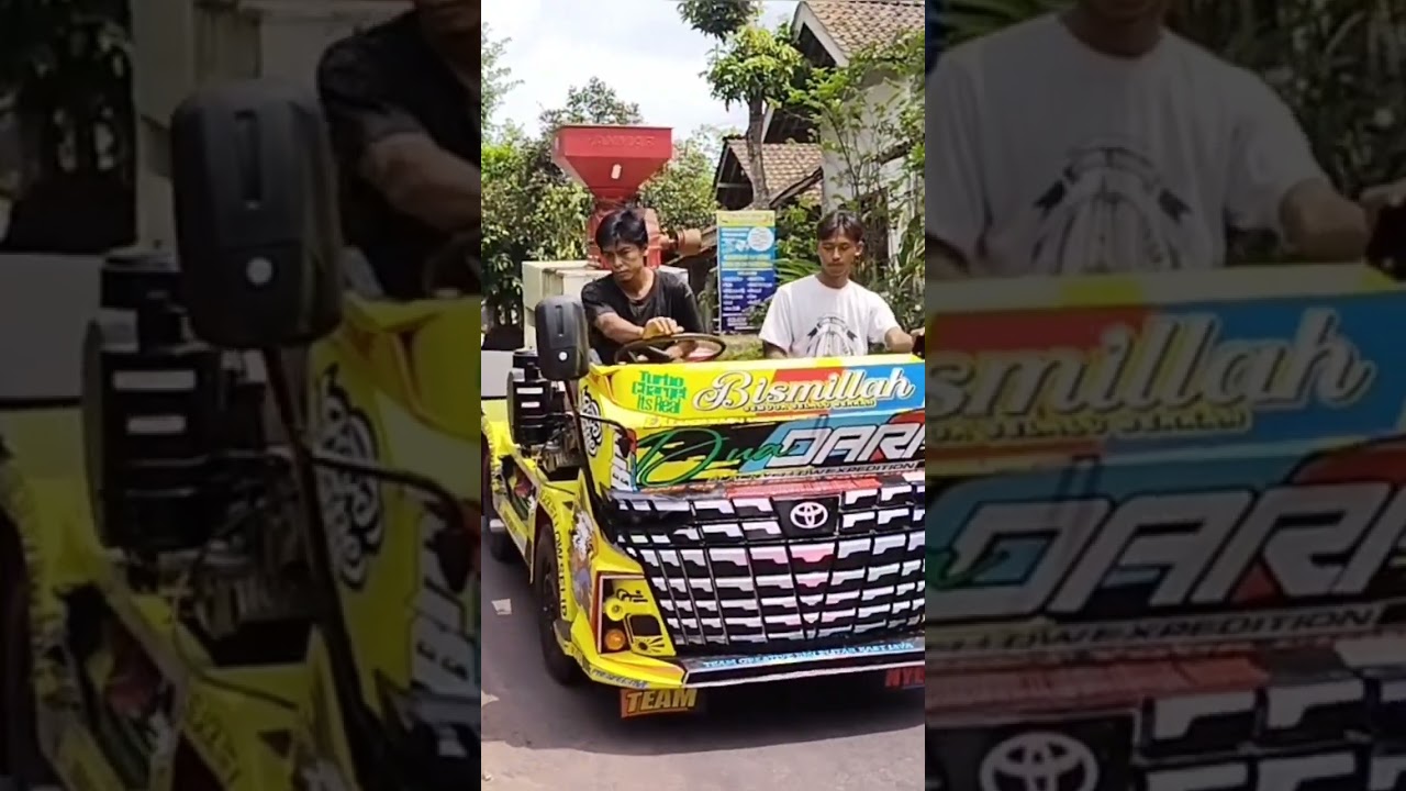 mobil selep padi keren memakai diesel yanmar