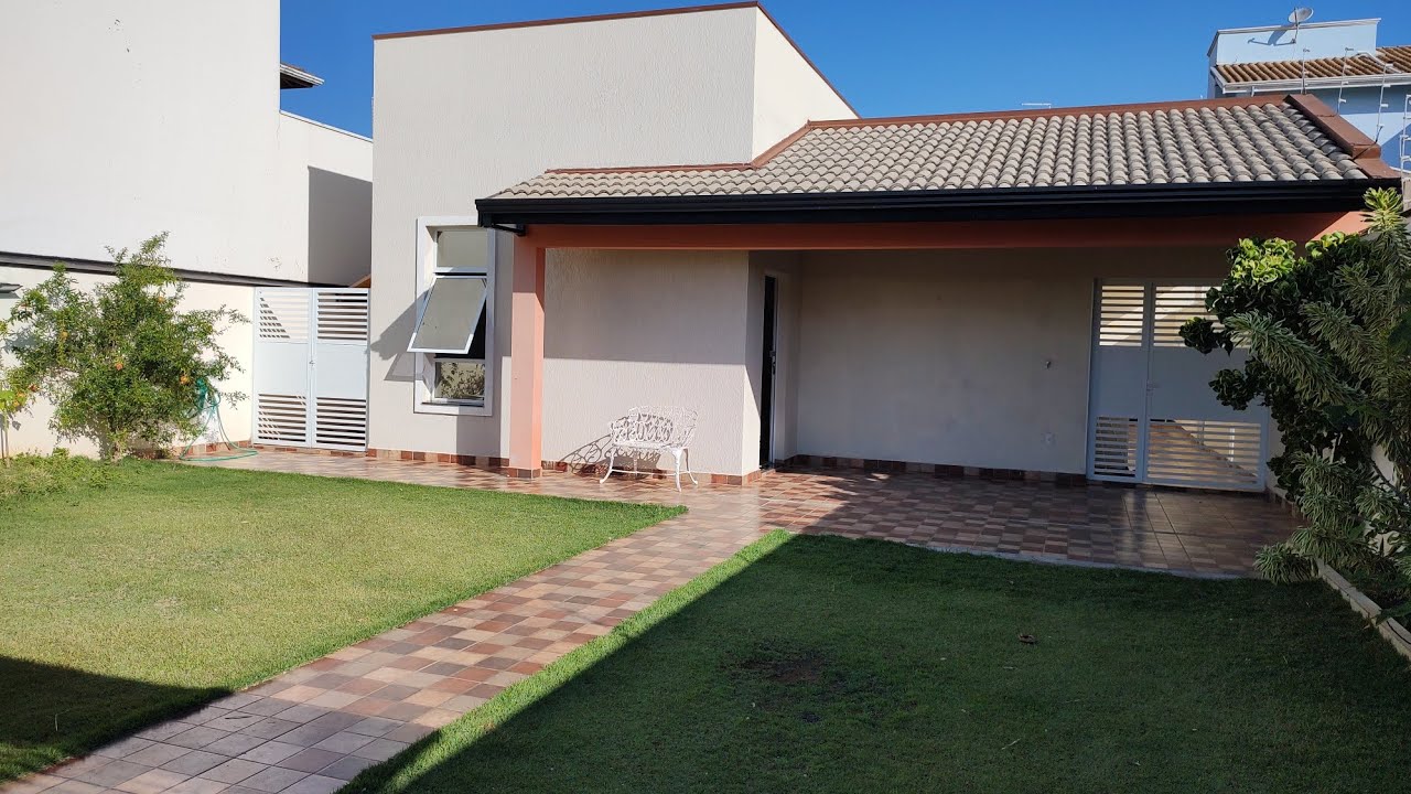 GABS VENDE - casa no Jardim Esplanada #indaiatuba 🌳 ampla área gramada! 🌳