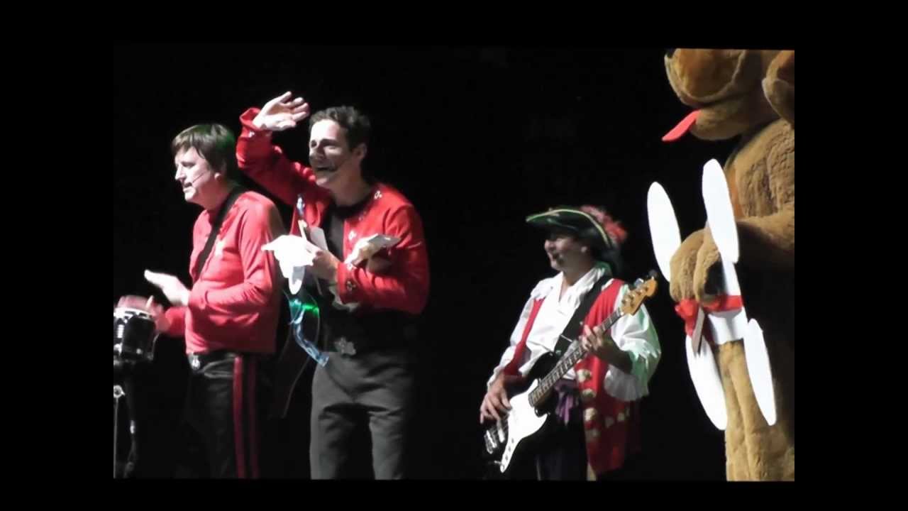 Wiggly Concert Tulsa Oklahoma--Wiggles and Fifth Wiggle in Concert 7.27.2012.