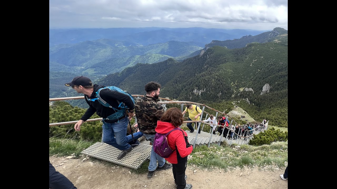 Ep.116⛰️Vârful Toaca  din Poiana Stănile (cel mai facil traseu)-M.Ceahlau| Scărle care urca în cer