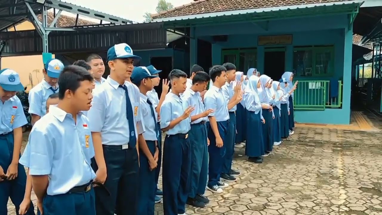 Hari Pertama Masuk Sekolah Semester 2