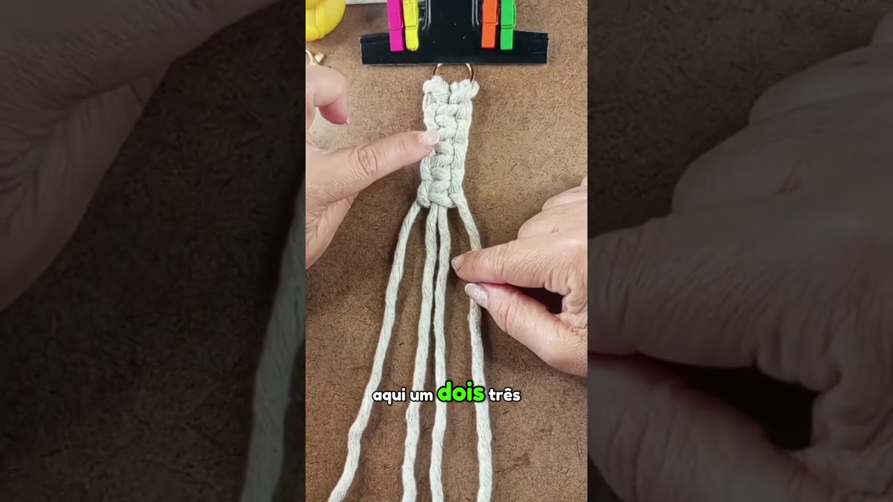 Chaveiro de Punho no Macramê | Nó Duplo e Nó Alternado Passo a Passo Fácil para Iniciantes #macrame 