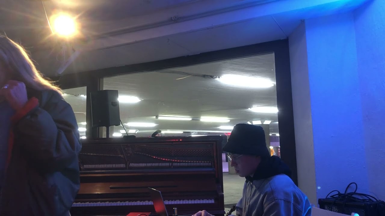 Fabian Dudek live at Bruitkasten