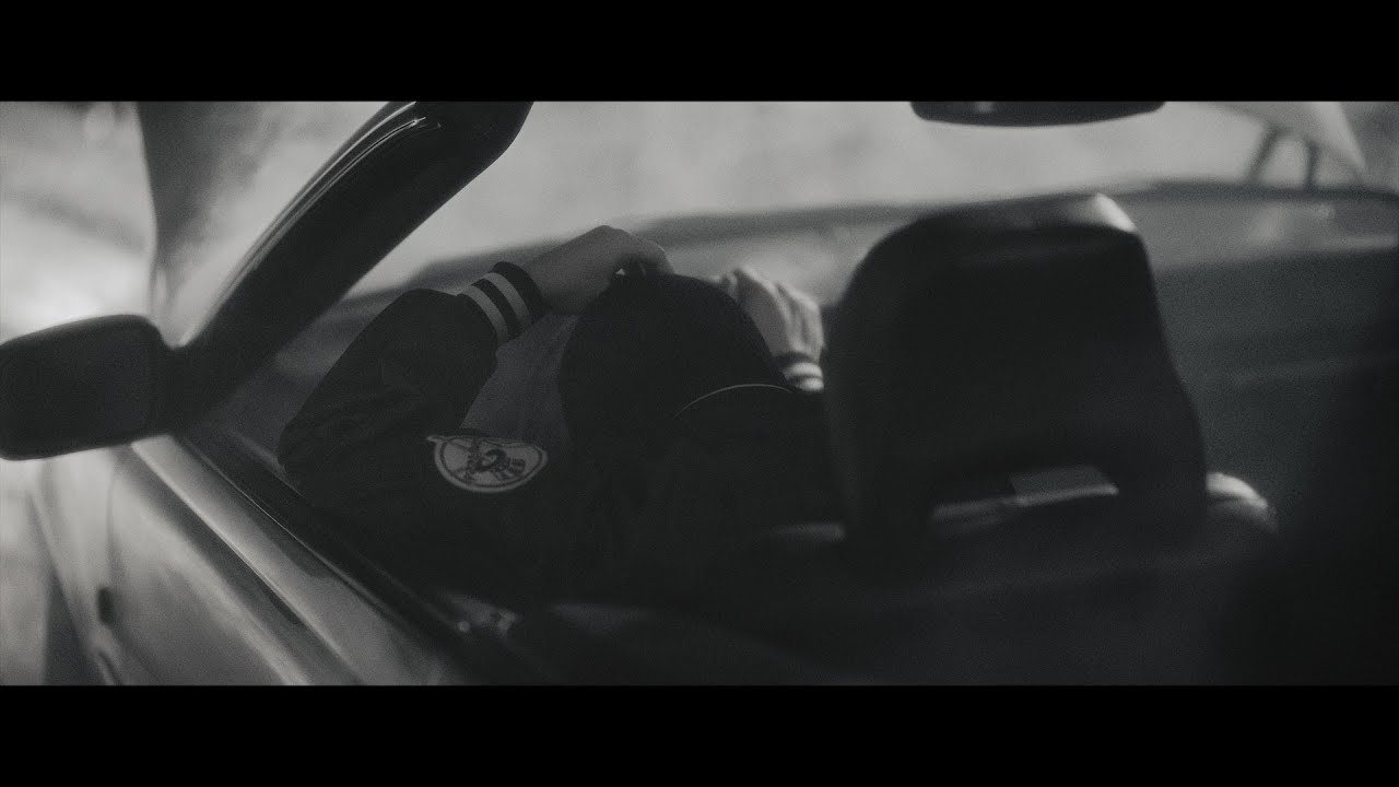 can`t be blue '죽어버릴 것 같아' (Official Video)