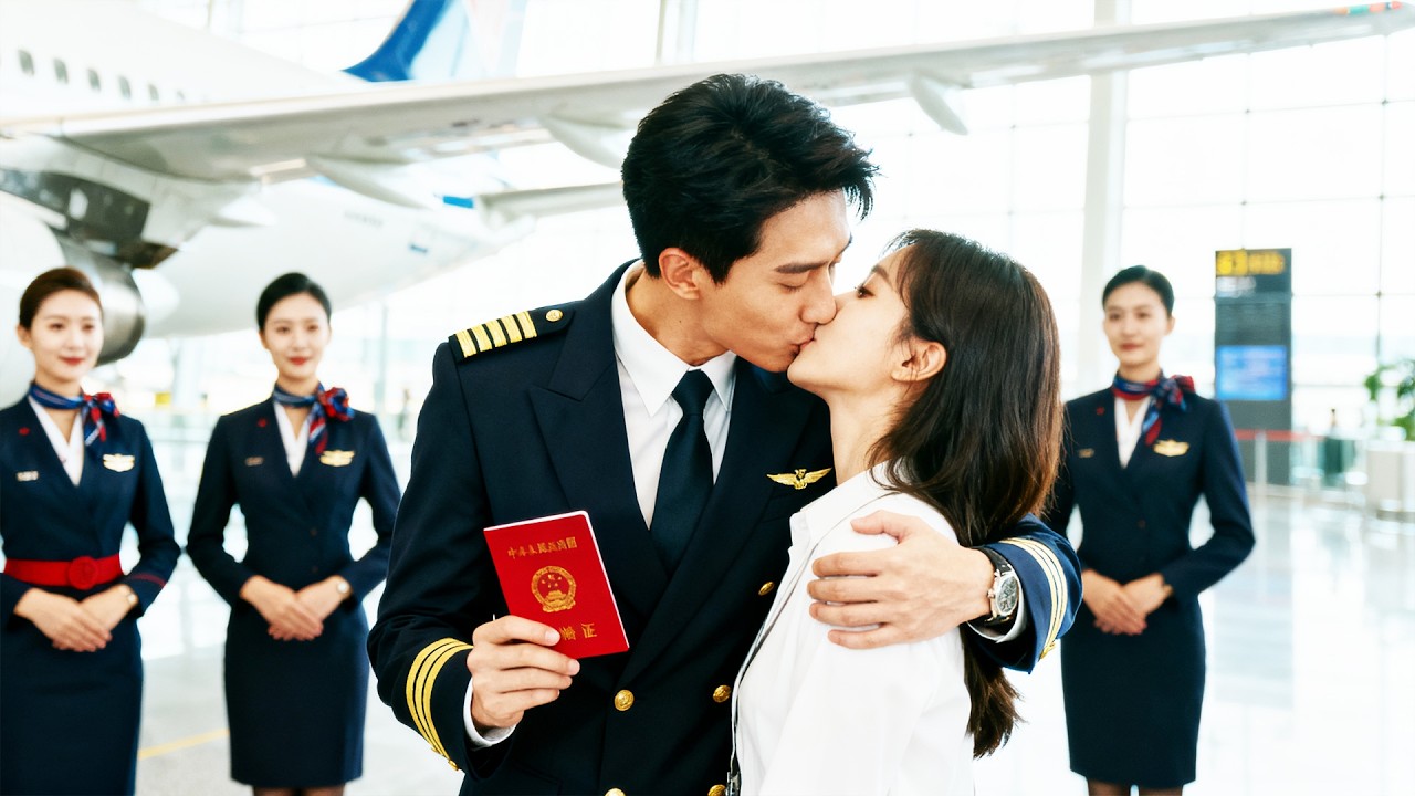 Gadis 20 tahun salah nikah dengan pilot,tak tahu pilot itu diam-diam mencintainya dan memanjakannya!