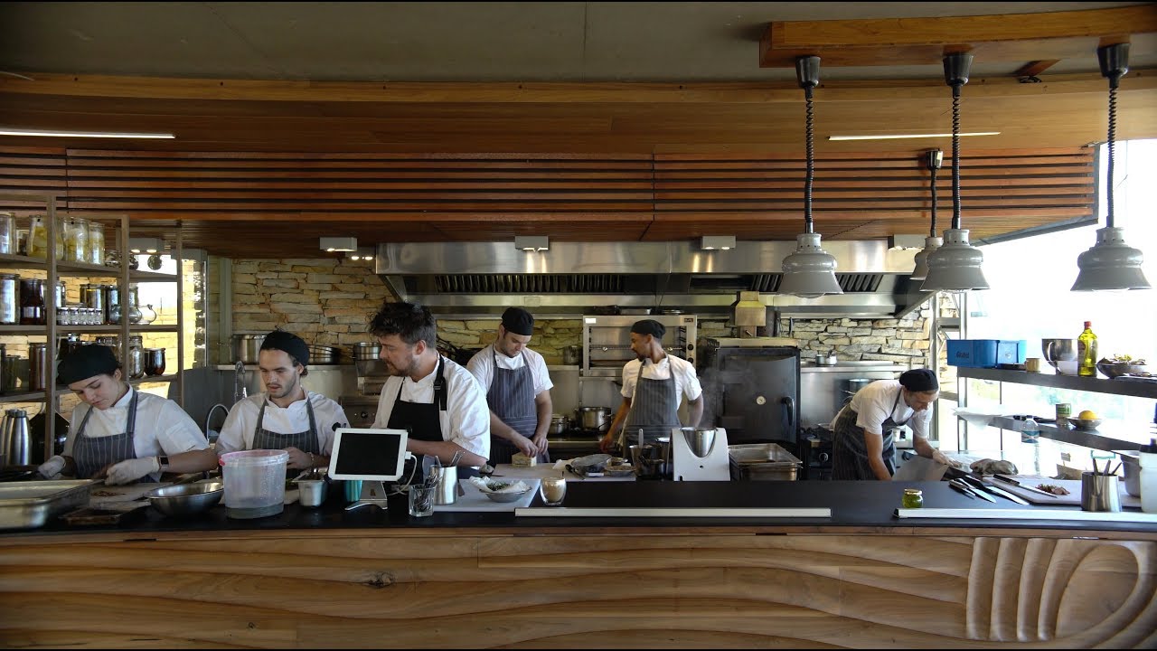Introducing Fighting Food Waste in Hotels