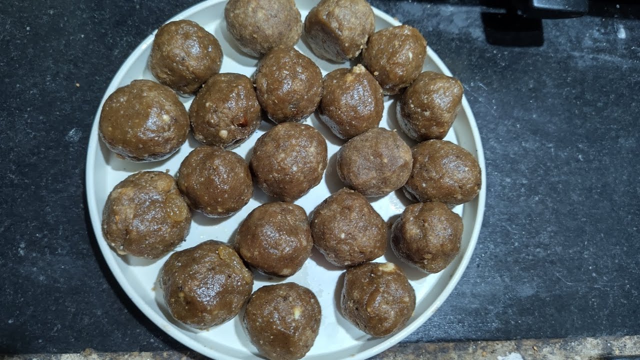 Gond laddu ଶୀତ ଦିନରେ ପ୍ରସ୍ତୁତ କରନ୍ତୁ ଦେହ ପାଇଁ ବହୁତ ଉପଯୋଗି #Tasty Twist with Lipi #cooking 