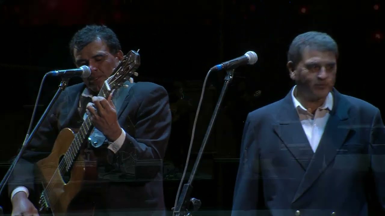 09   Los Alvarez