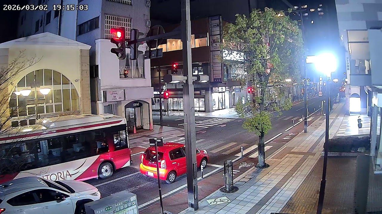 山形県山形市本町二丁目国道112号市役所方面ライブカメラ Yamagata Yamagatashi Live camera.world.cam