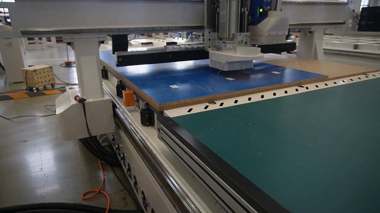 ELECNC1928 nesting cnc router with drilling heads and auto label video for Brazil customer
