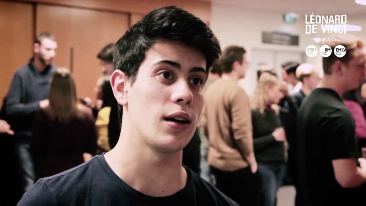 What studying in Paris is like : experiences of international students