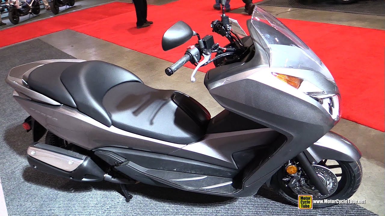 2016 Honda Forza 300 Scooter - Walkaround - 2016 Toronto Motorcycle Show
