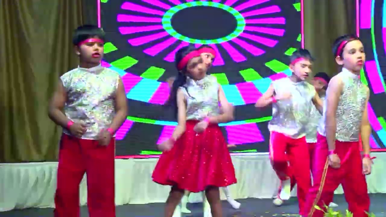 DANCE 09 | 2025-2026