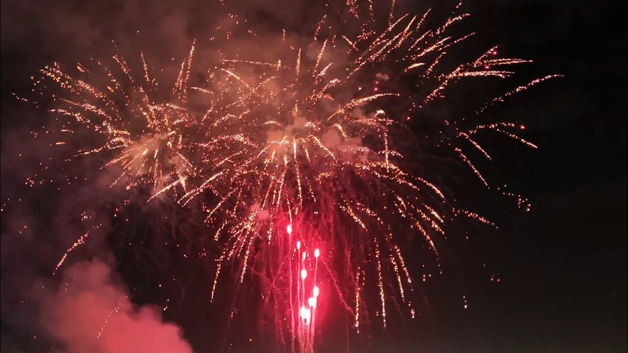 Tiger Frenzy 320 Shot Firework