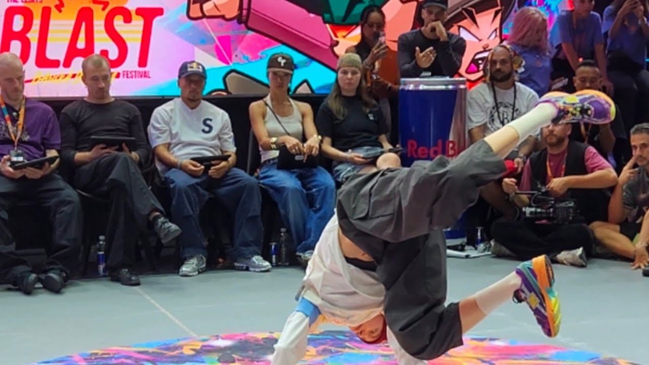 Bgirl Nicka ⚡at the Legits Blast