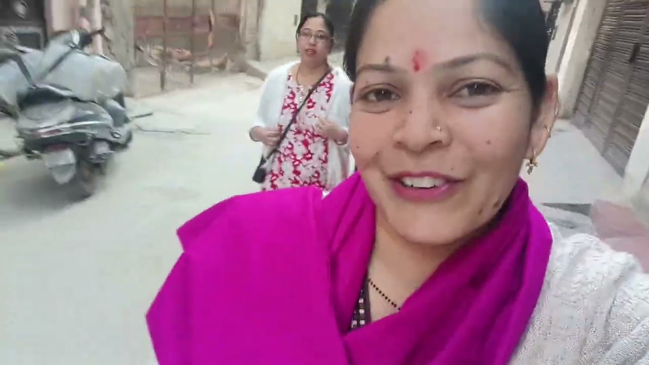  आज गए आर्य समाज रोड़ शॉपिंग करने #Anjali negi uttrakhandi 