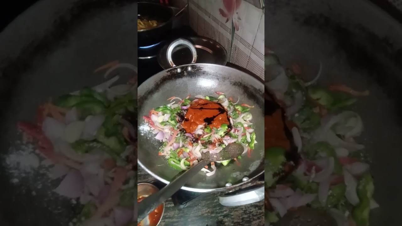 #Bahar ka khana bhool jayenge! Jab ghar pe banenge aise Chilli Potato